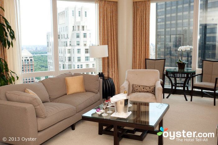 Hotels with Views of the Macy's Thanksgiving Day Parade in New York ...