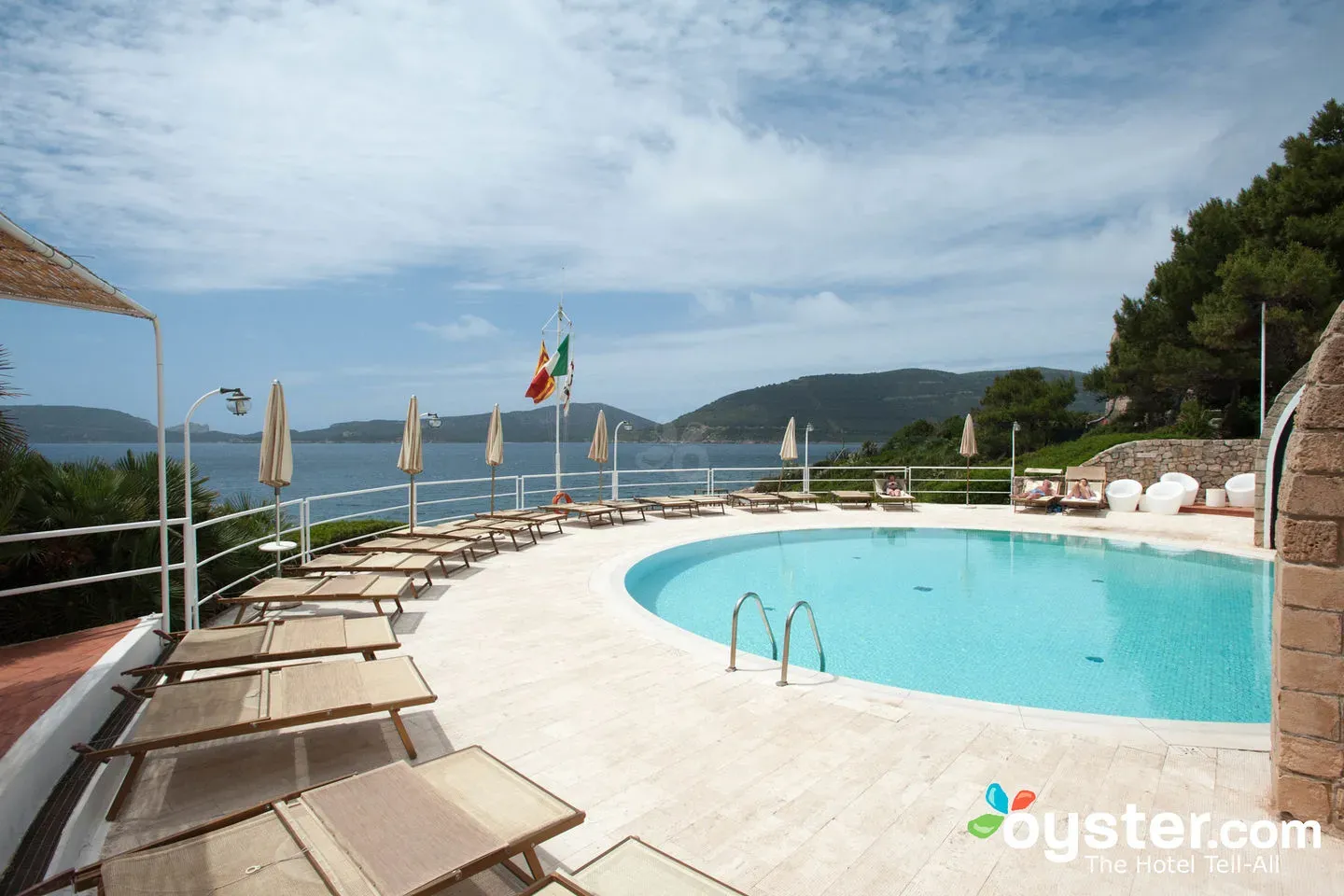 El Faro Hotel Review: What To REALLY Expect If You Stay | Oyster.com