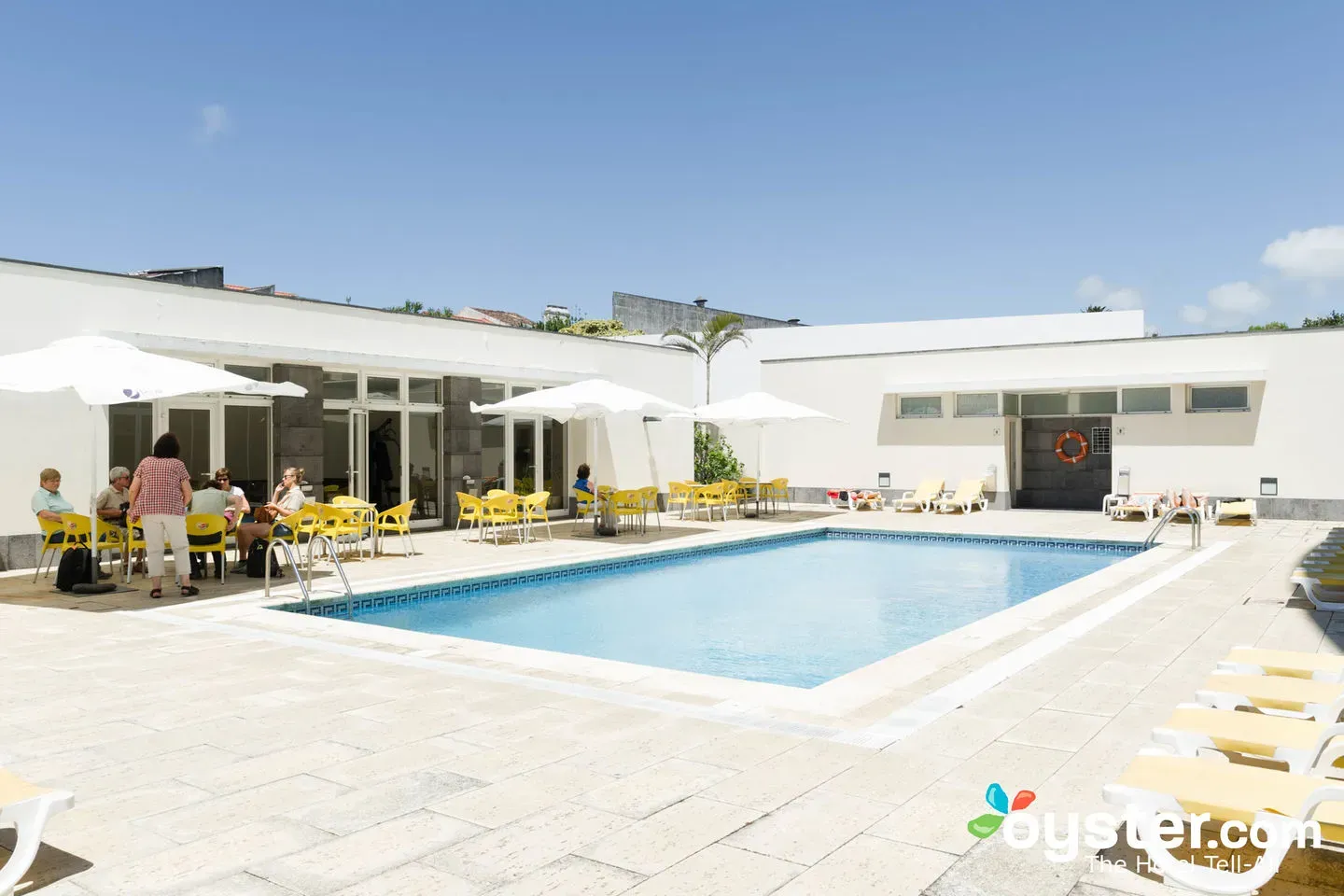 Vila Nova Hotel Review: What To REALLY Expect If You Stay | Oyster.com