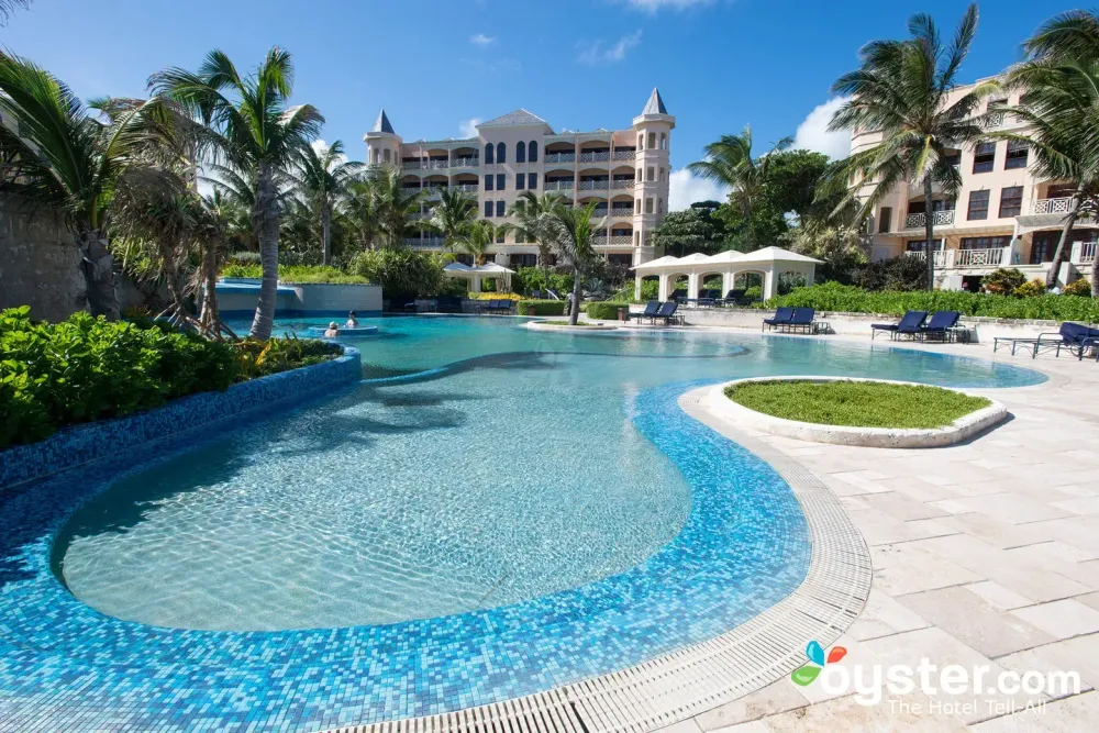 The Crane Resort Review: What To REALLY Expect If You Stay | Oyster.com