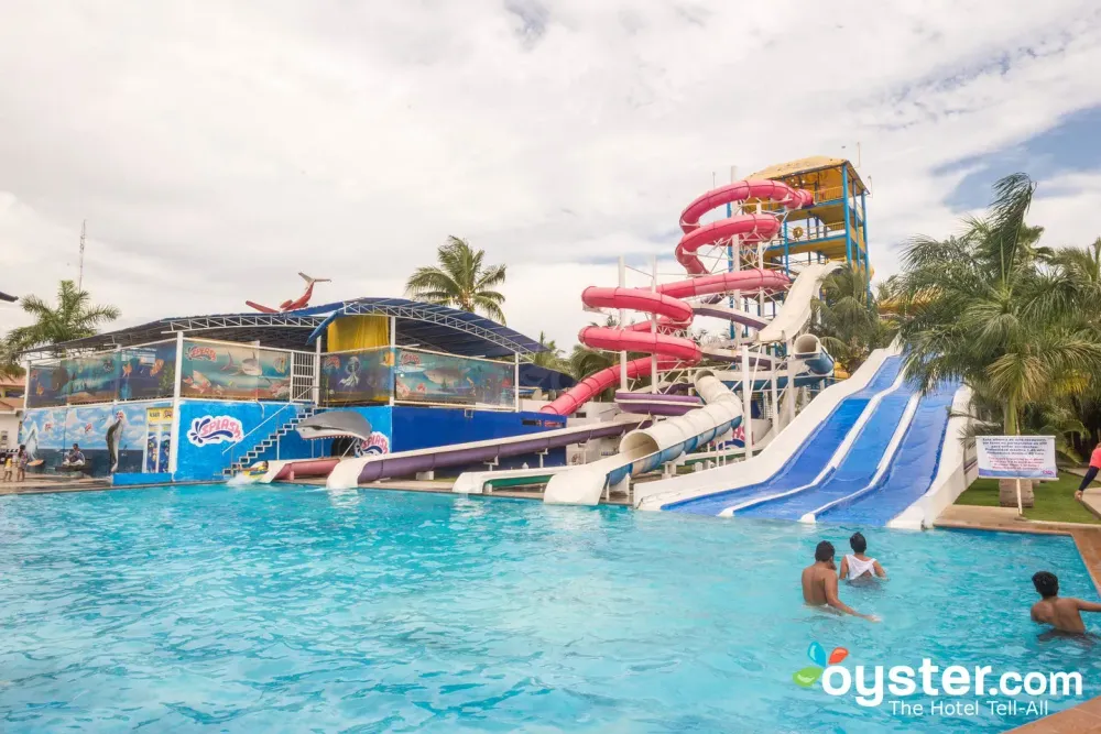 Splash Inn Nuevo Vallarta Review: What To REALLY Expect If You Stay ...