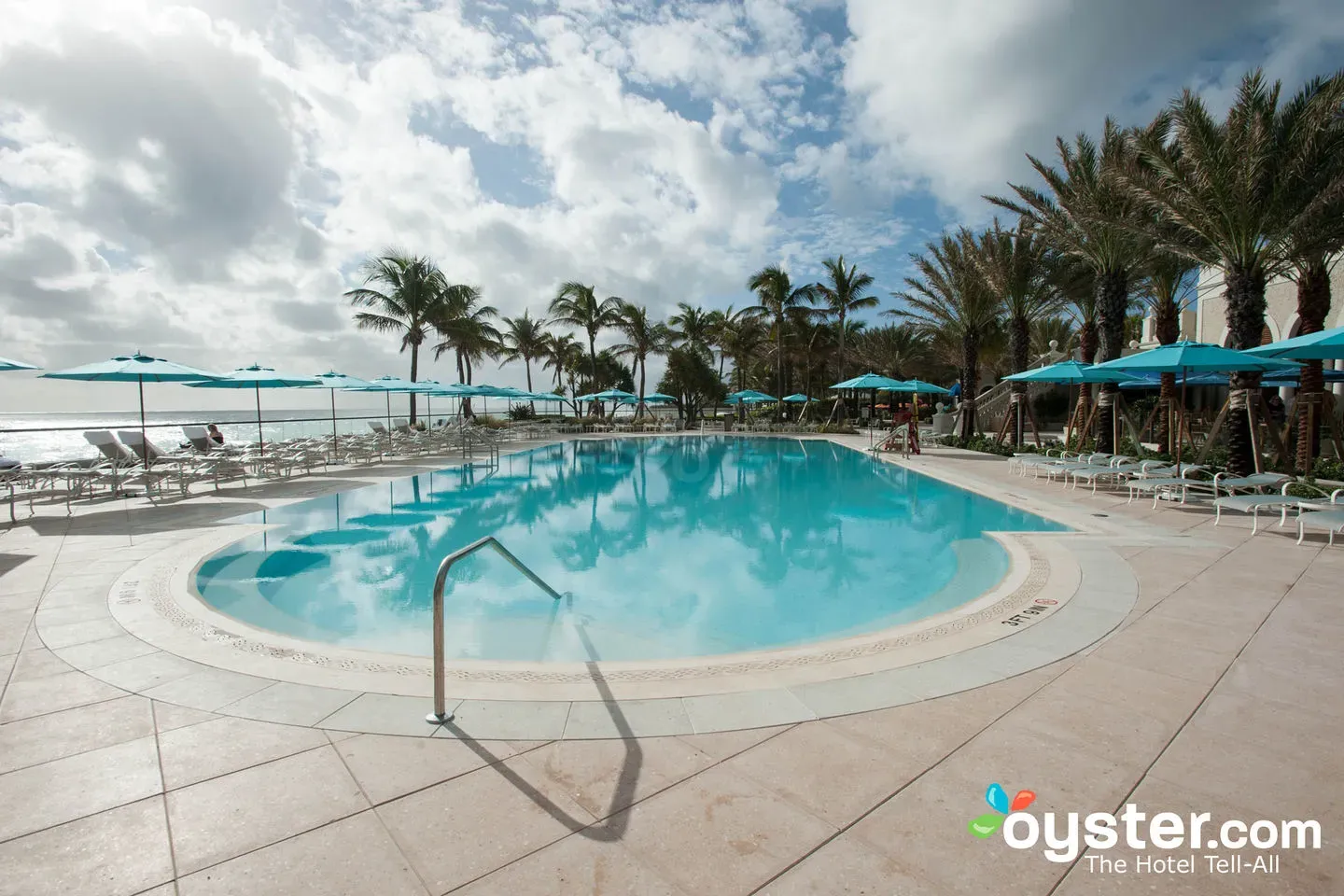 The Breakers Review: What To REALLY Expect If You Stay | Oyster.com