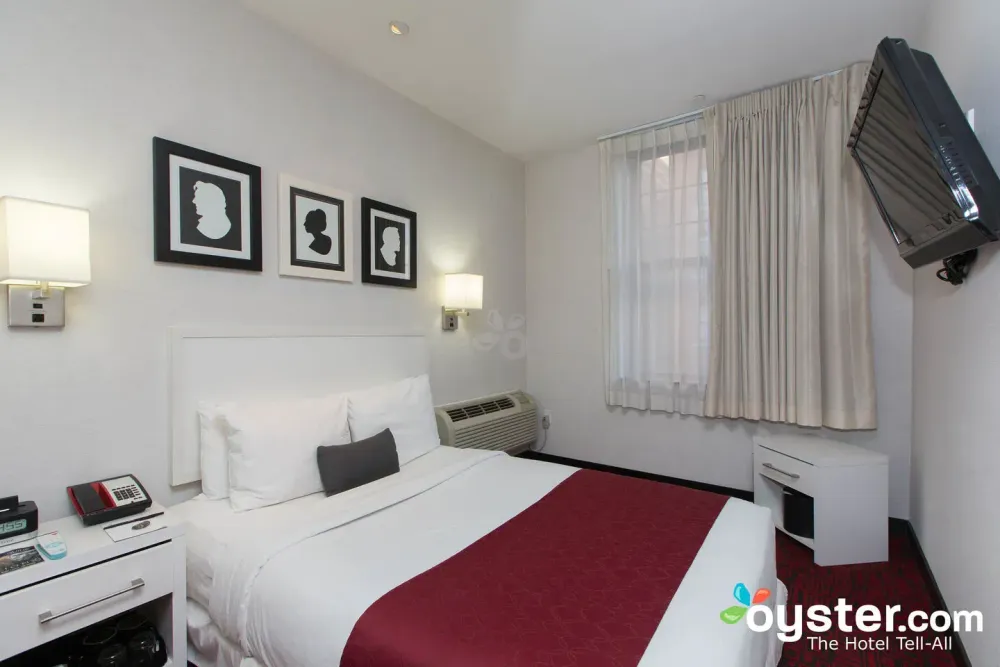The GEM Hotel Chelsea Review: What To REALLY Expect If You Stay ...