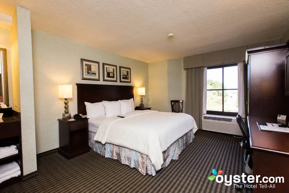 Sleep Inn at Court Square Review: What To REALLY Expect If You Stay