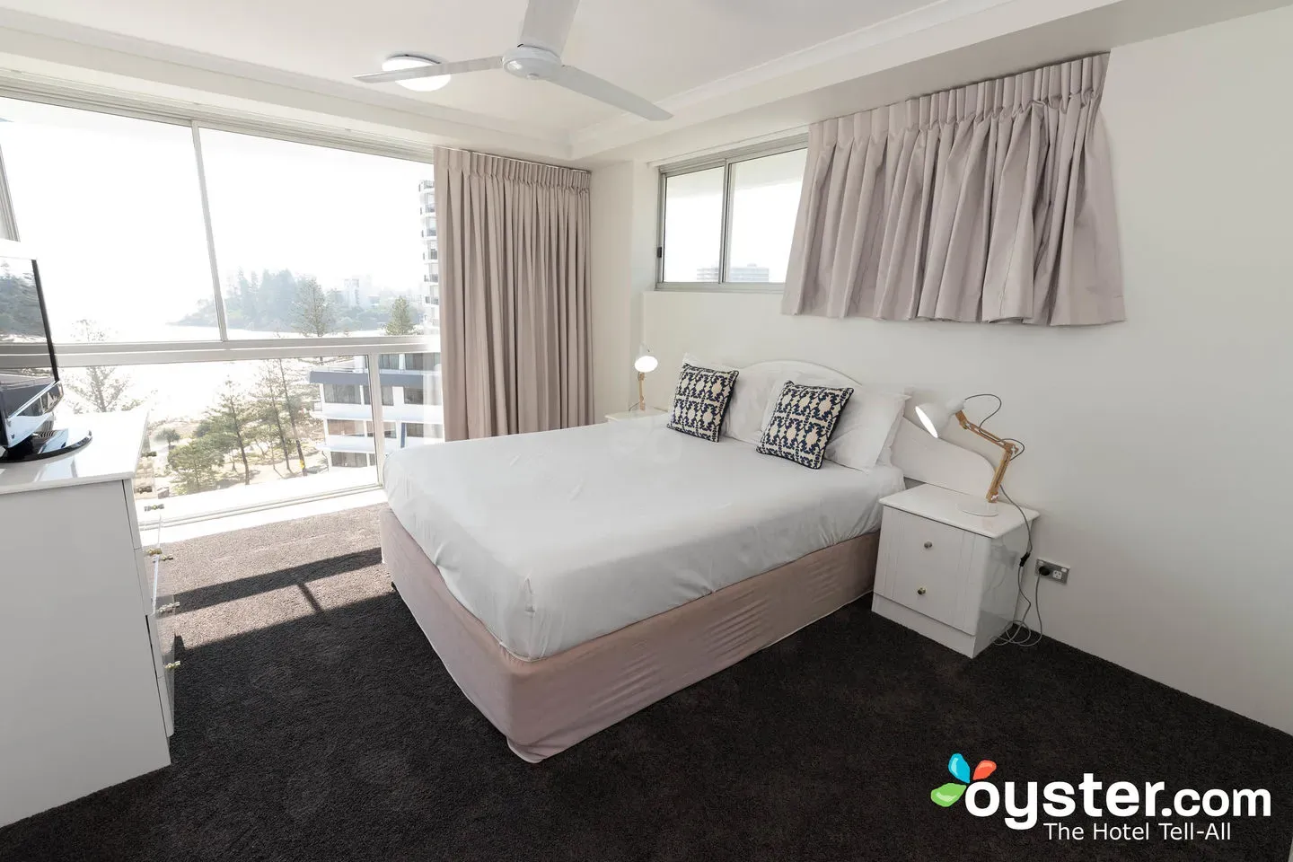 Ocean Plaza Resort Review: What To REALLY Expect If You Stay | Oyster.com